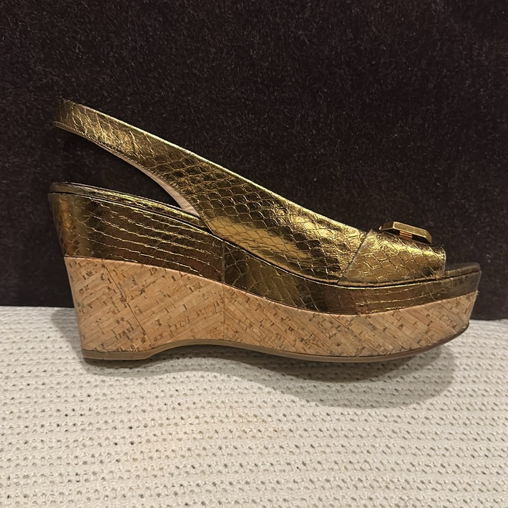 [PRADA] Gold Slingback Wedge Sandals - Picture 8 of 13